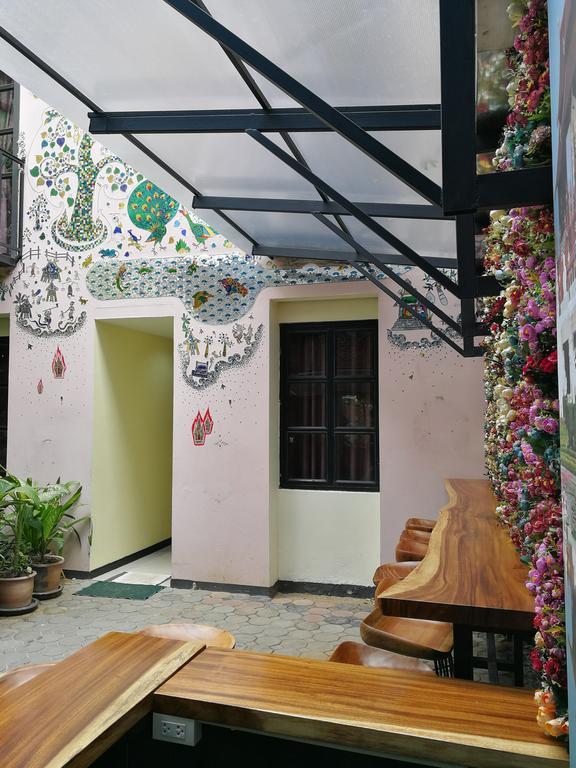 The Sculpture Hotel Chiang Mai Luaran gambar